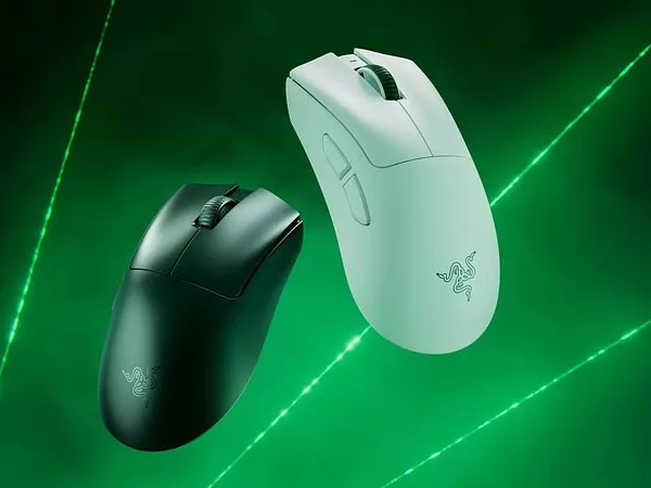 THE LEGEND EVOLVES – RAZER UNVEILS THE ULTRA-LIGHTWEIGHT DEATHADDER V4 PRO