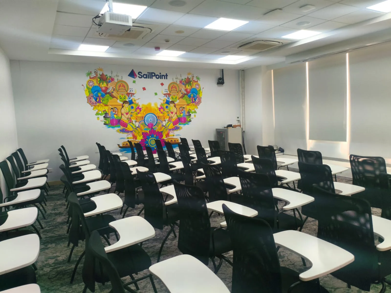 SailPoint creates flexible, high-performance collaboration spaces with Kramer AV